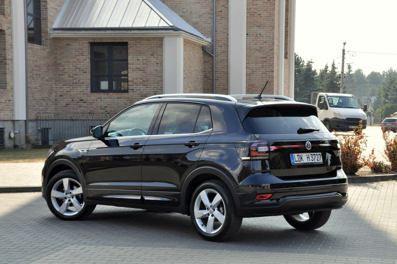 Volkswagen T-Cross - Zdjęcie 12