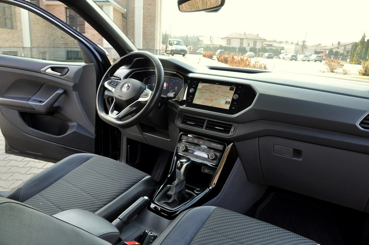 Volkswagen T-Cross - Zdjęcie 25