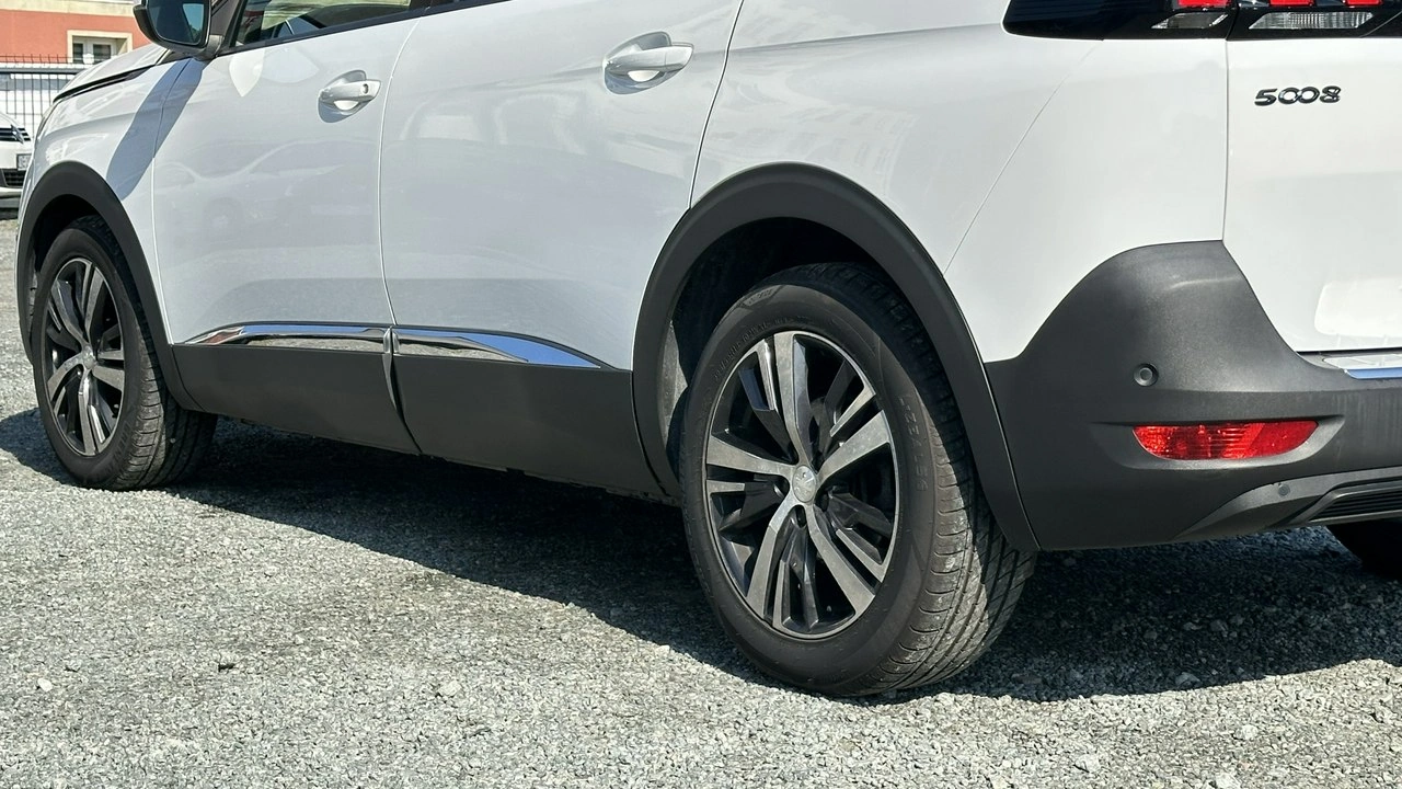 Peugeot 5008 - Zdjęcie 10