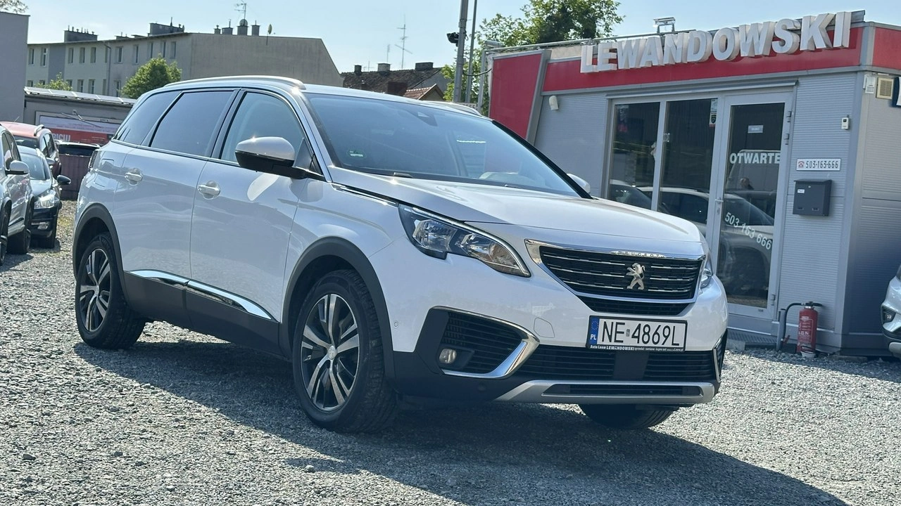 Peugeot 5008 - Główne zdjęcie