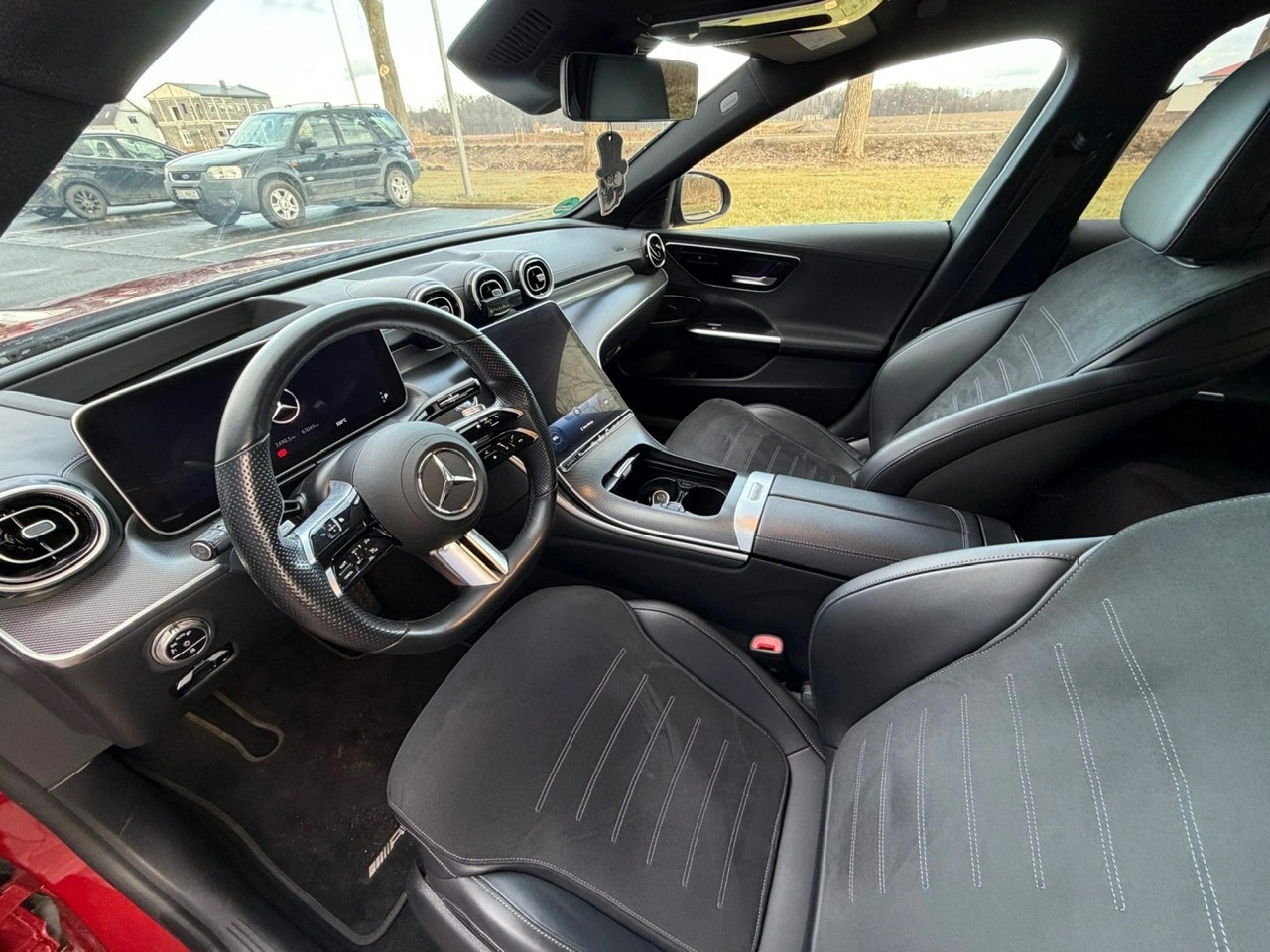 Mercedes C 300 - Zdjęcie 11