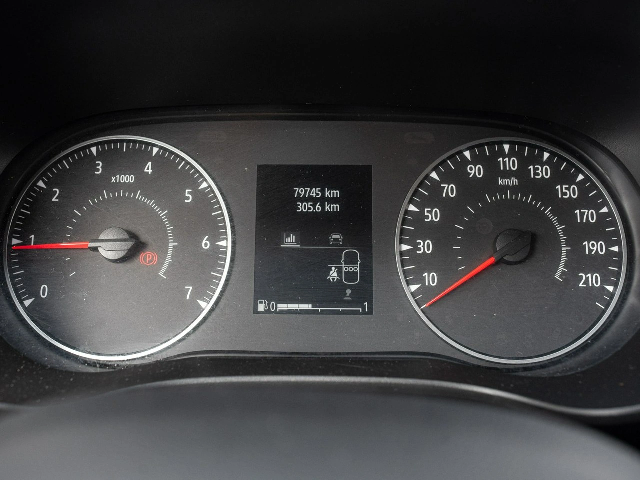 Dacia Sandero - Zdjęcie 12