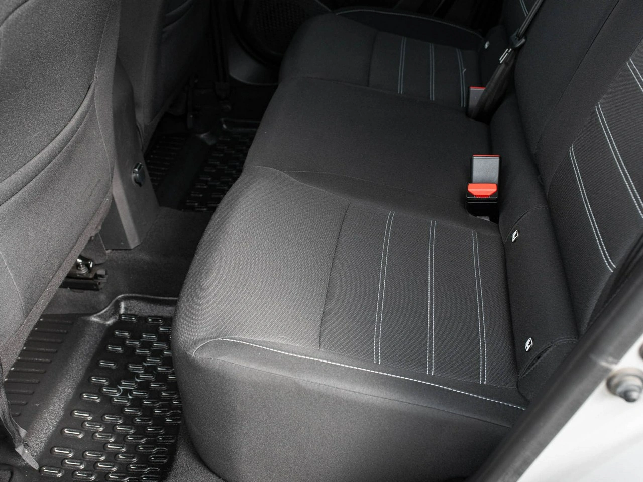Dacia Sandero - Zdjęcie 20