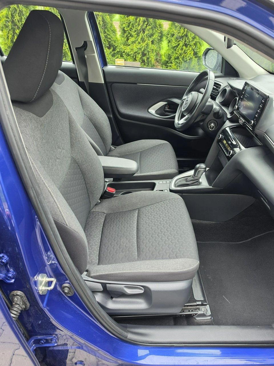 Toyota Yaris Cross - Zdjęcie 11