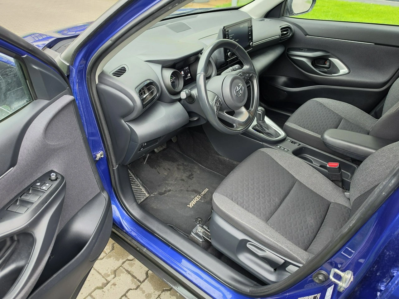 Toyota Yaris Cross - Zdjęcie 13