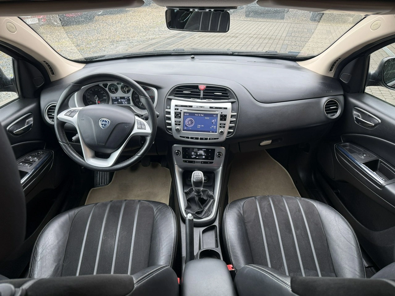 Lancia Delta - Zdjęcie 13