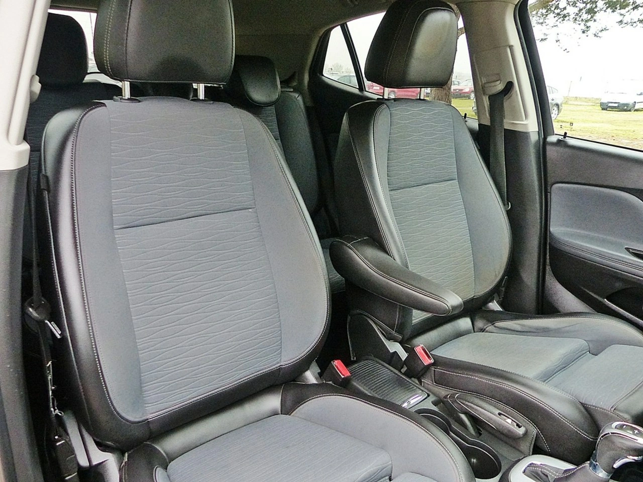 Opel Mokka - Zdjęcie 25