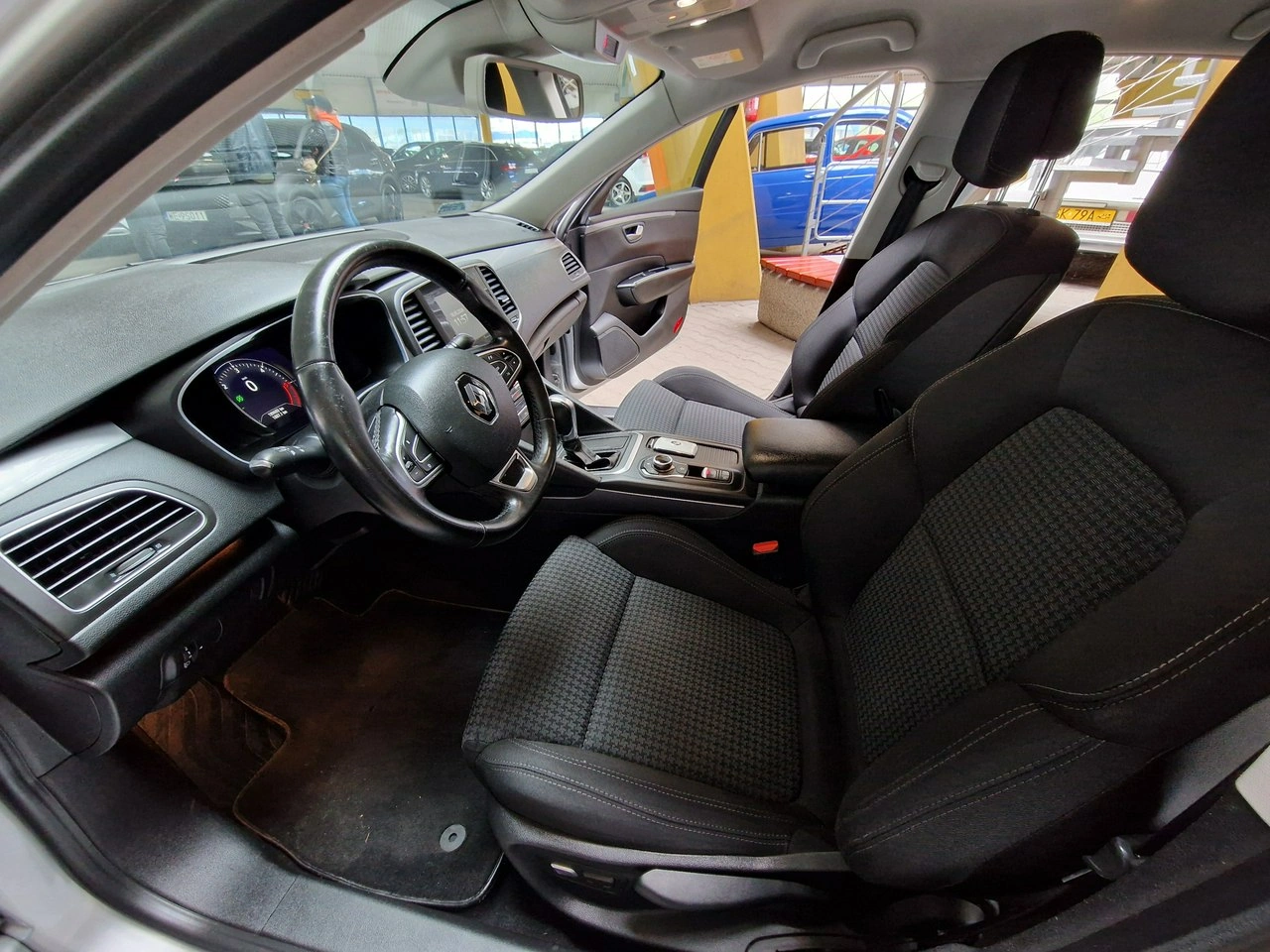 Renault Talisman - Zdjęcie 11