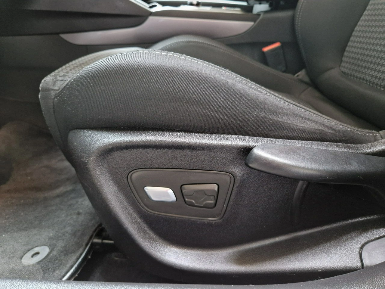 Renault Talisman - Zdjęcie 23
