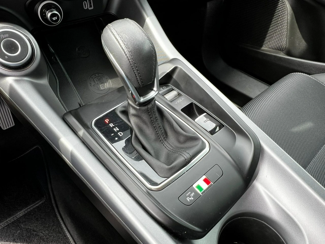 Alfa Romeo Tonale - Zdjęcie 8