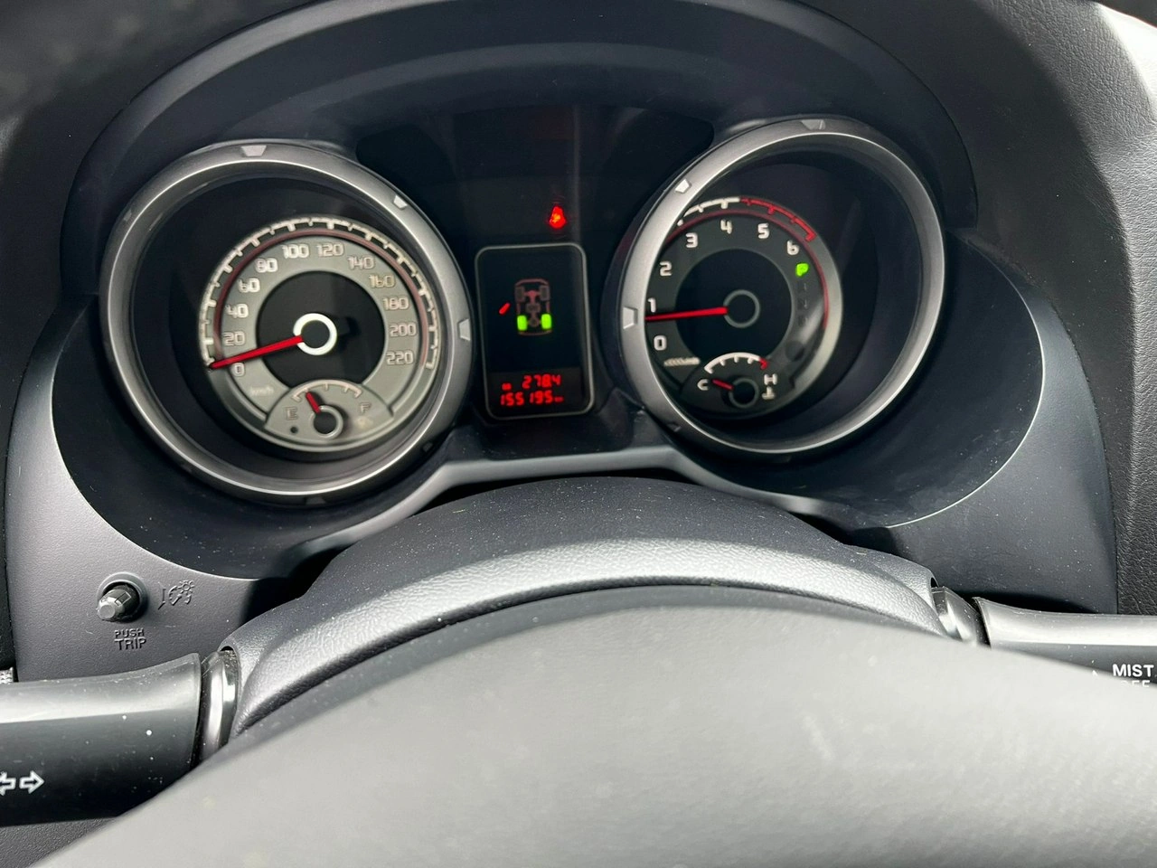 Mitsubishi Pajero - Zdjęcie 12
