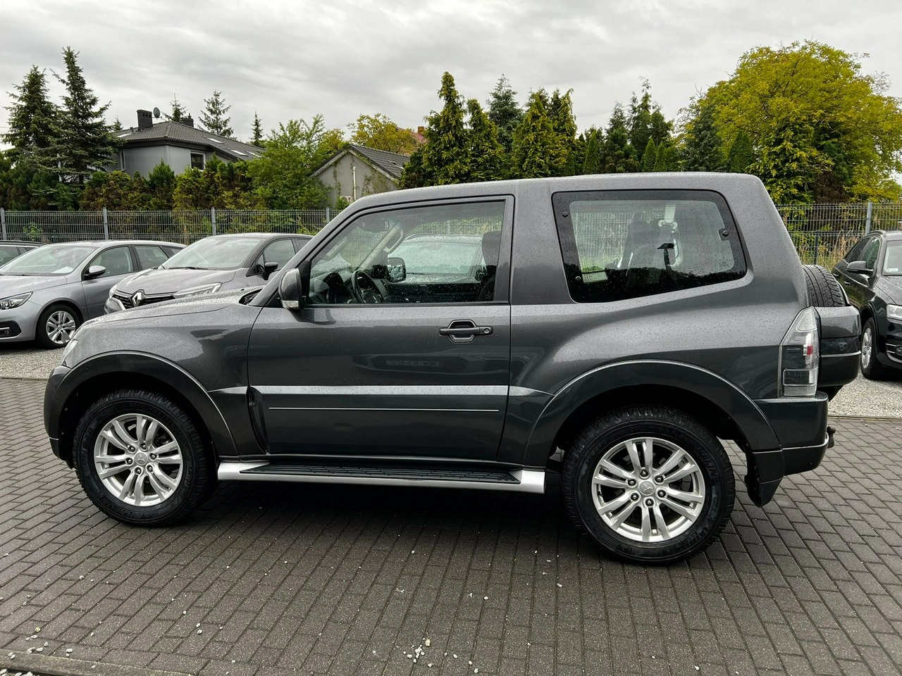 Mitsubishi Pajero - Zdjęcie 7