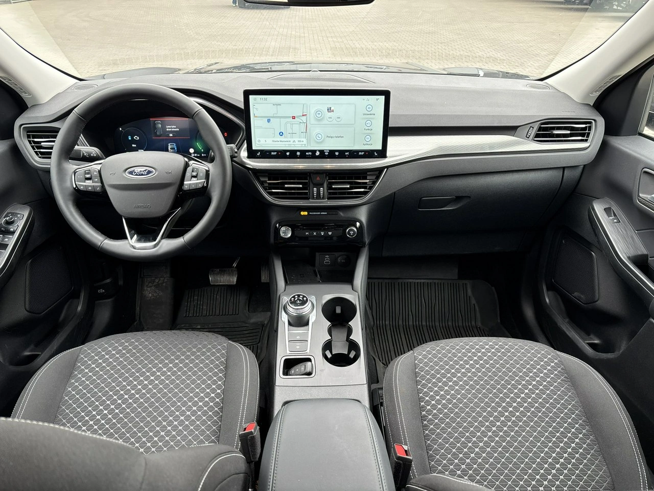 Ford Kuga - Zdjęcie 13