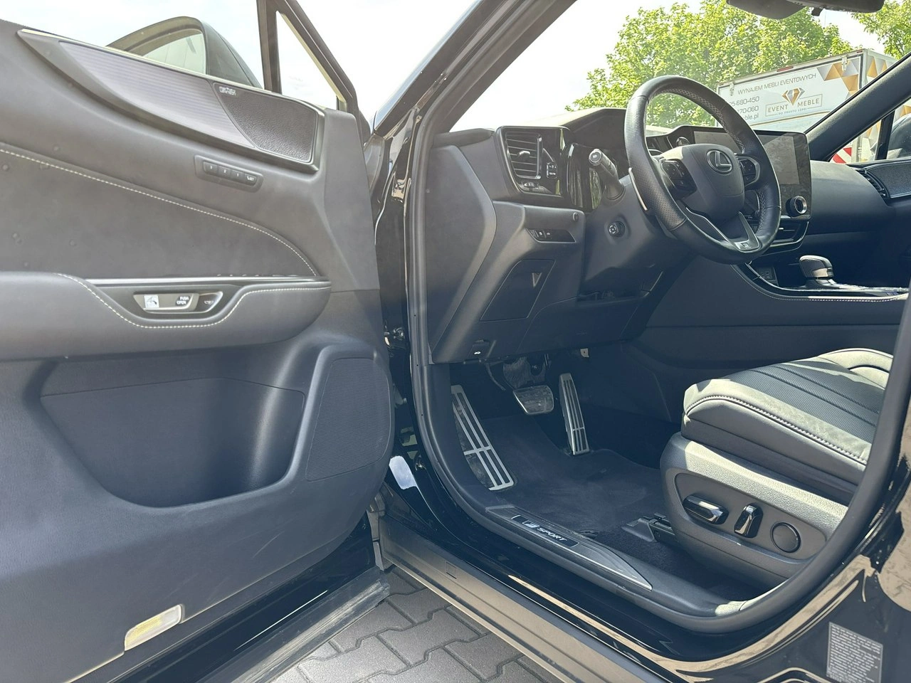 Lexus NX - Zdjęcie 9