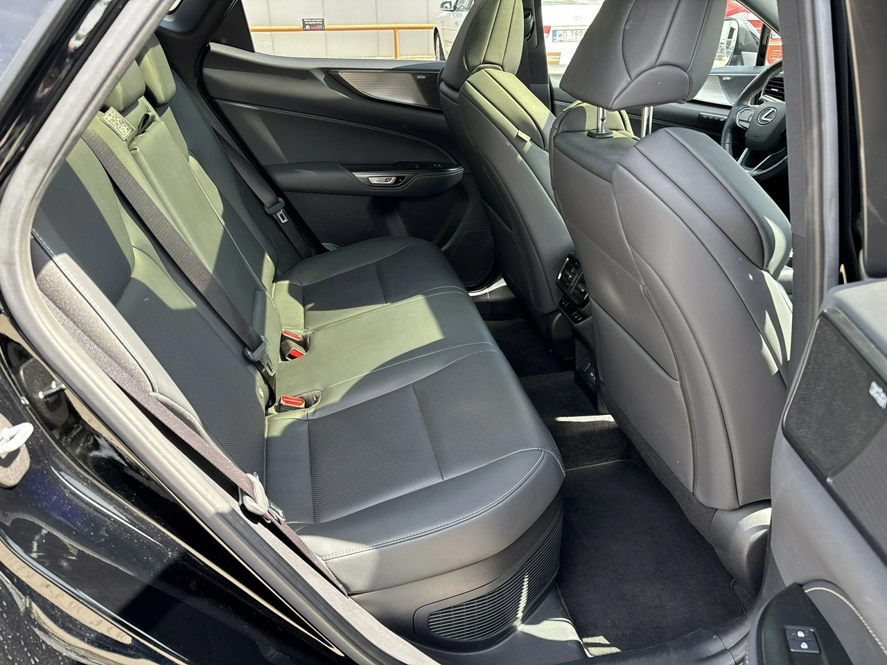 Lexus NX - Zdjęcie 17