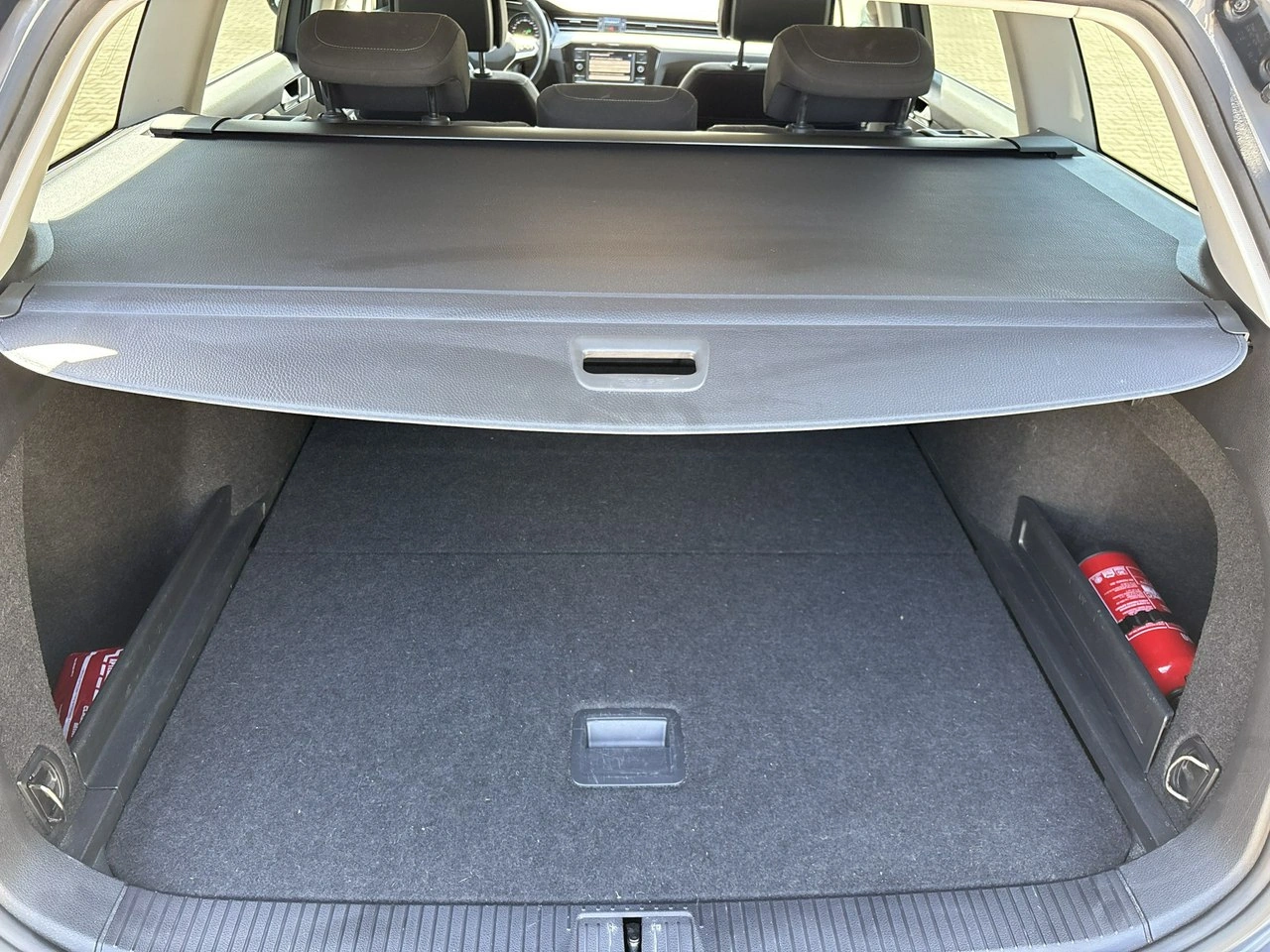 Volkswagen Passat - Zdjęcie 13