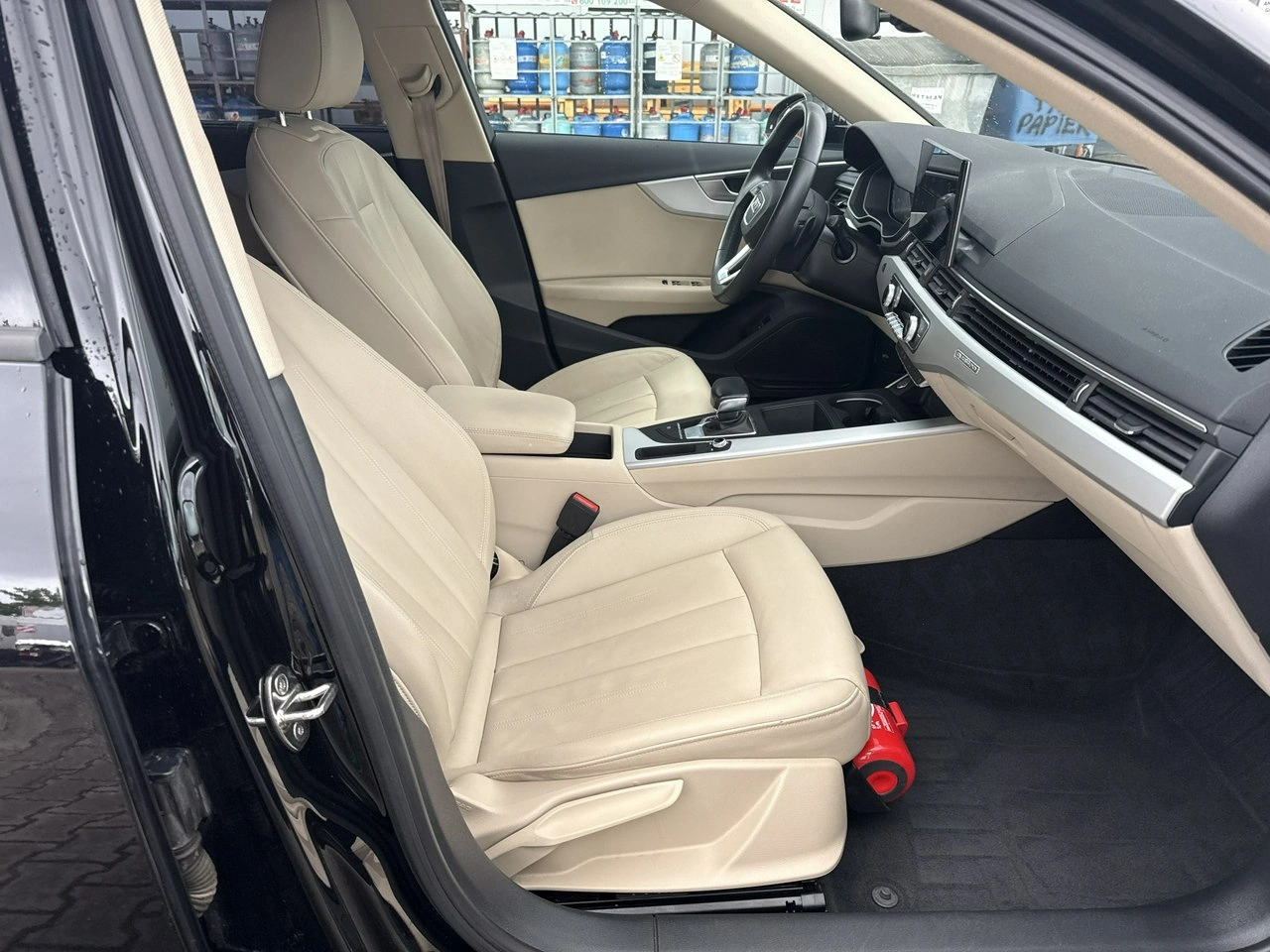 Audi A4 - Zdjęcie 20