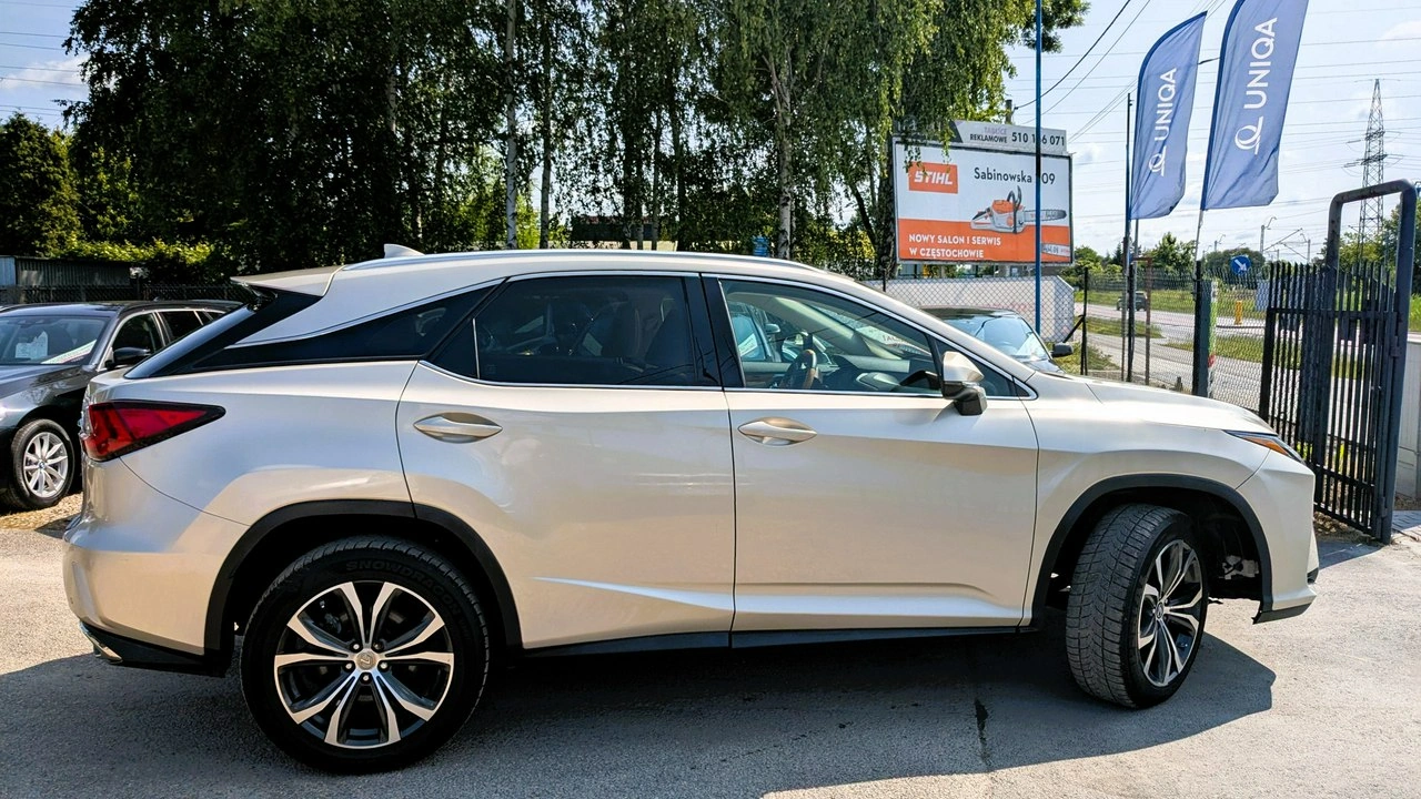 Lexus RX - Zdjęcie 9