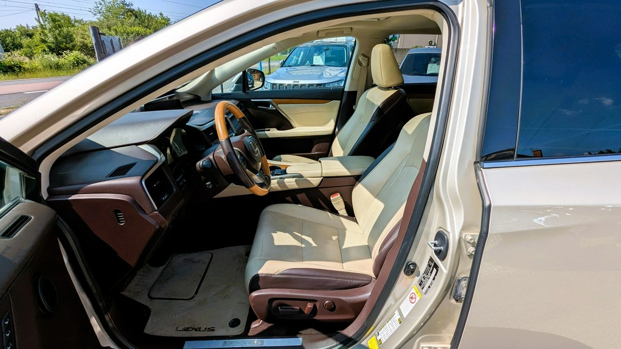 Lexus RX - Zdjęcie 15