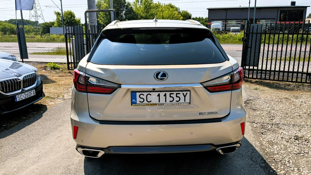 Lexus RX - Zdjęcie 10