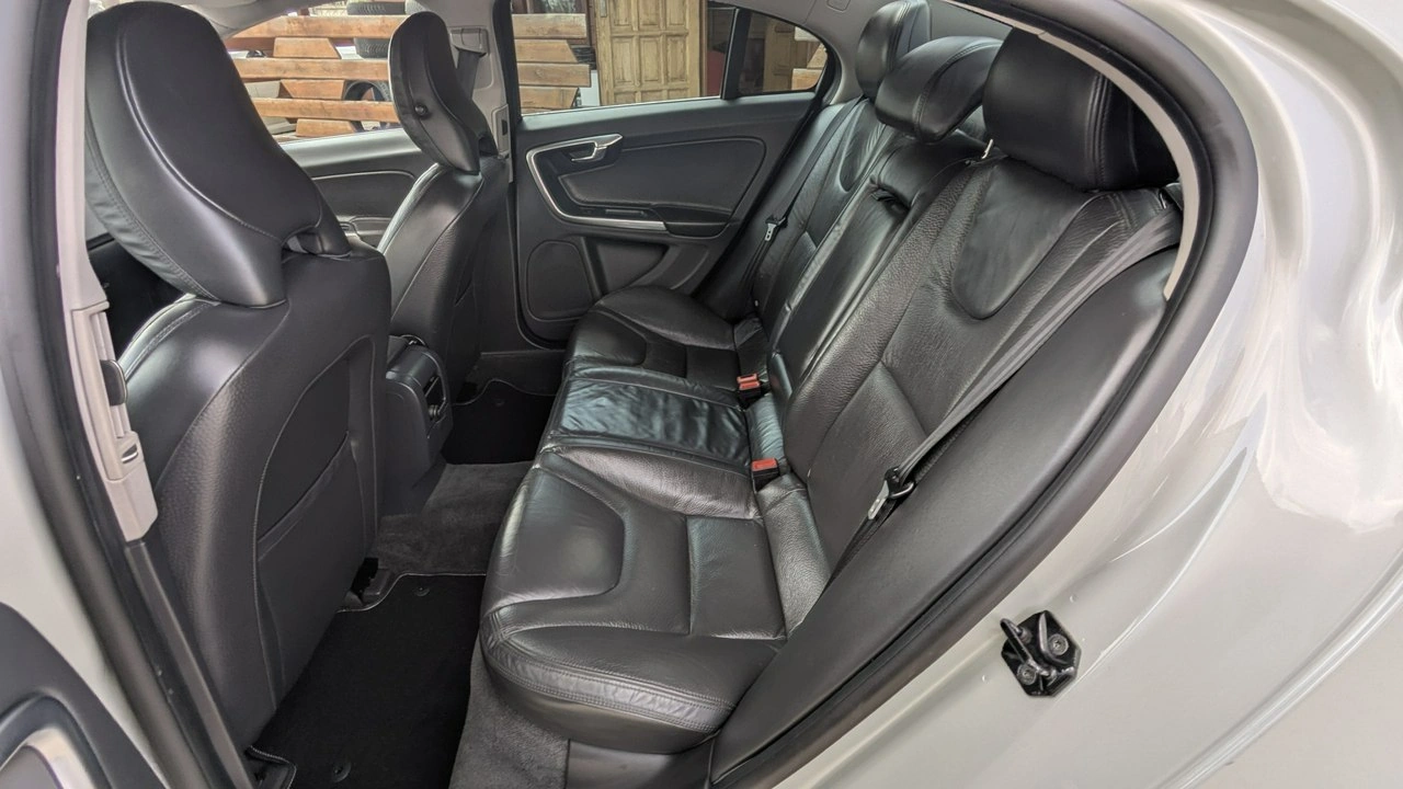 Volvo S60 - Zdjęcie 14
