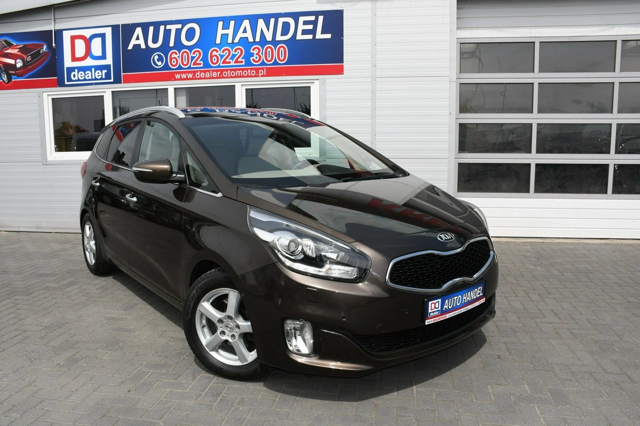 Kia Carens - Zdjęcie 10