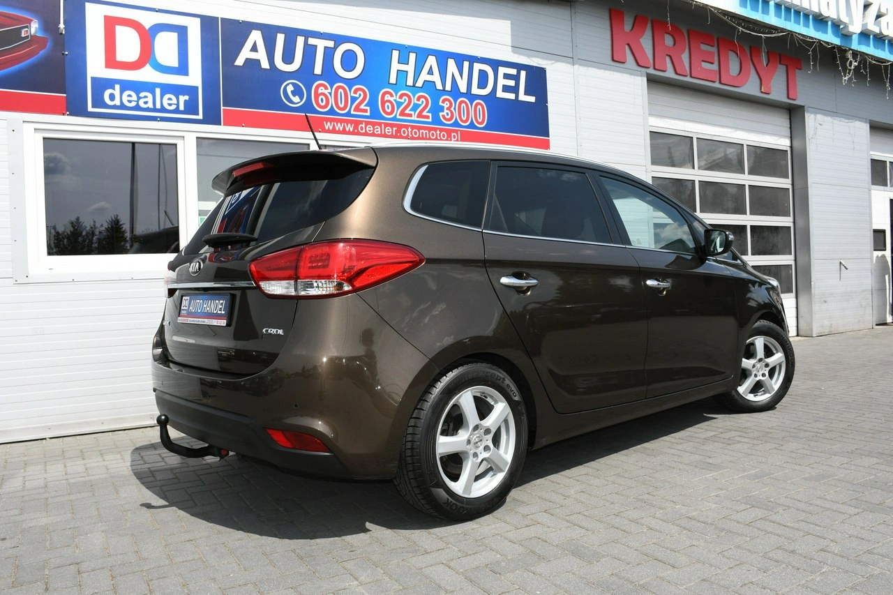 Kia Carens - Zdjęcie 11