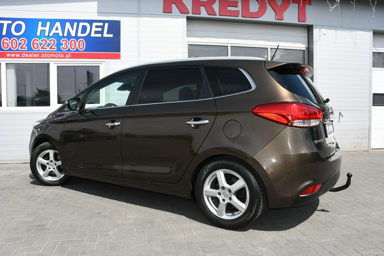 Kia Carens - Zdjęcie 16