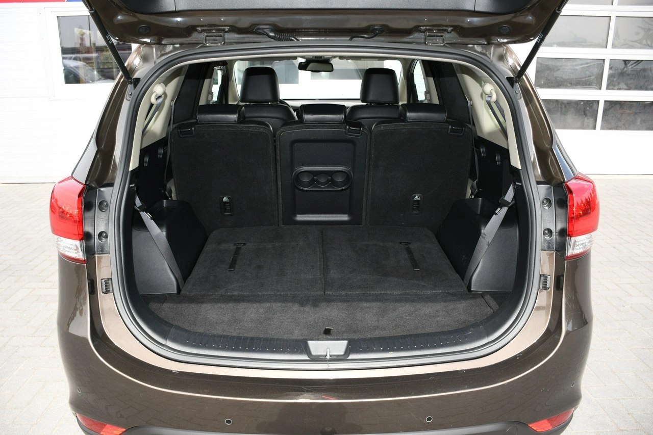 Kia Carens - Zdjęcie 37
