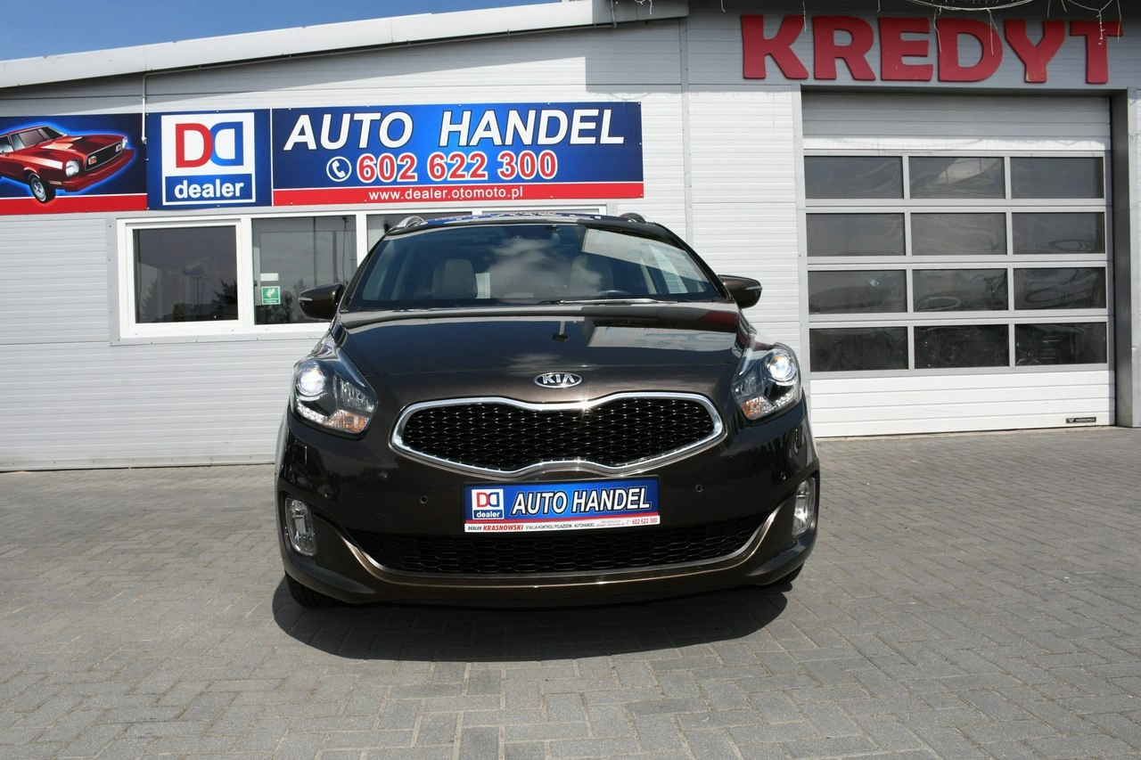 Kia Carens - Zdjęcie 8