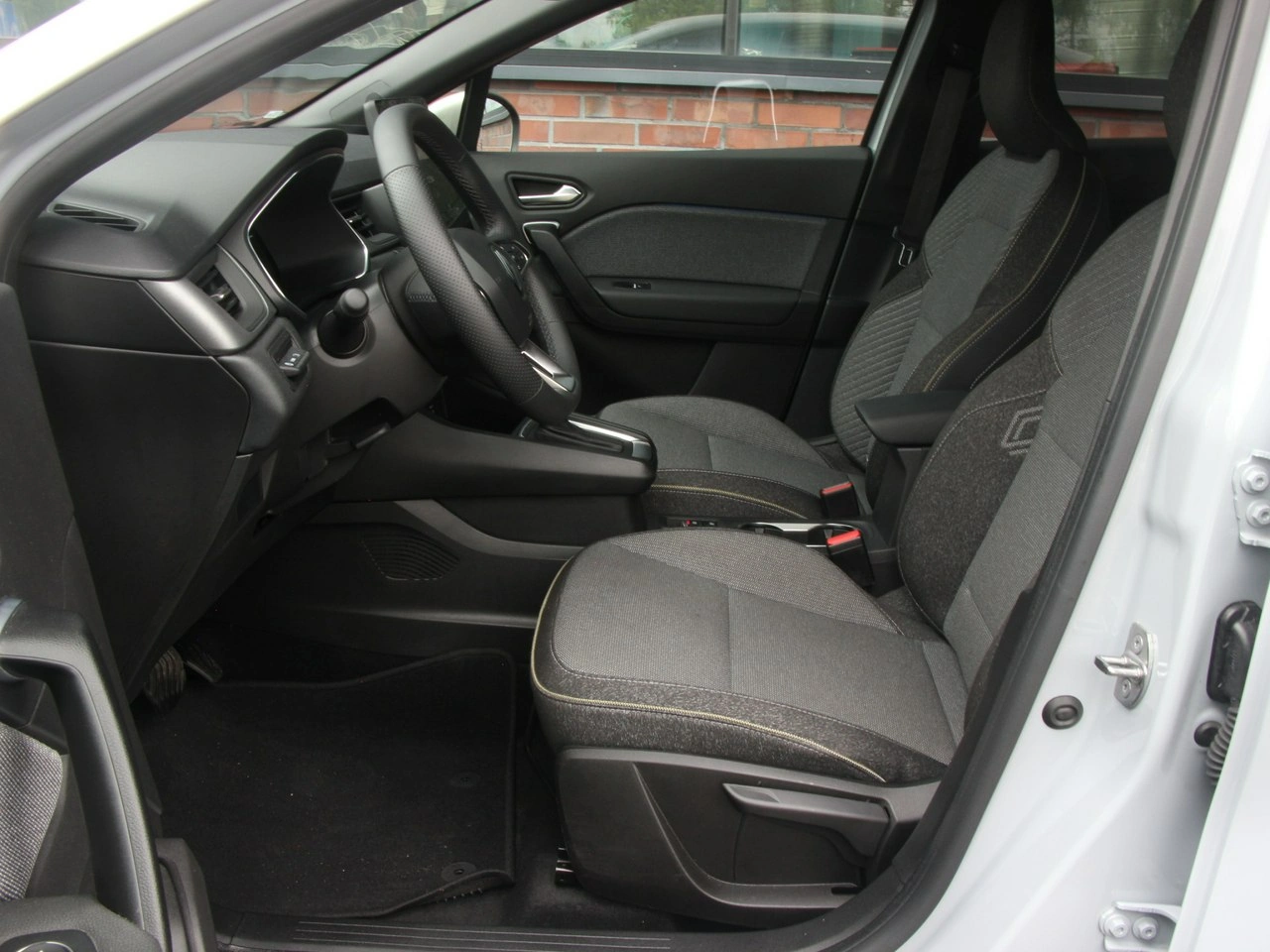 Renault Captur - Zdjęcie 8
