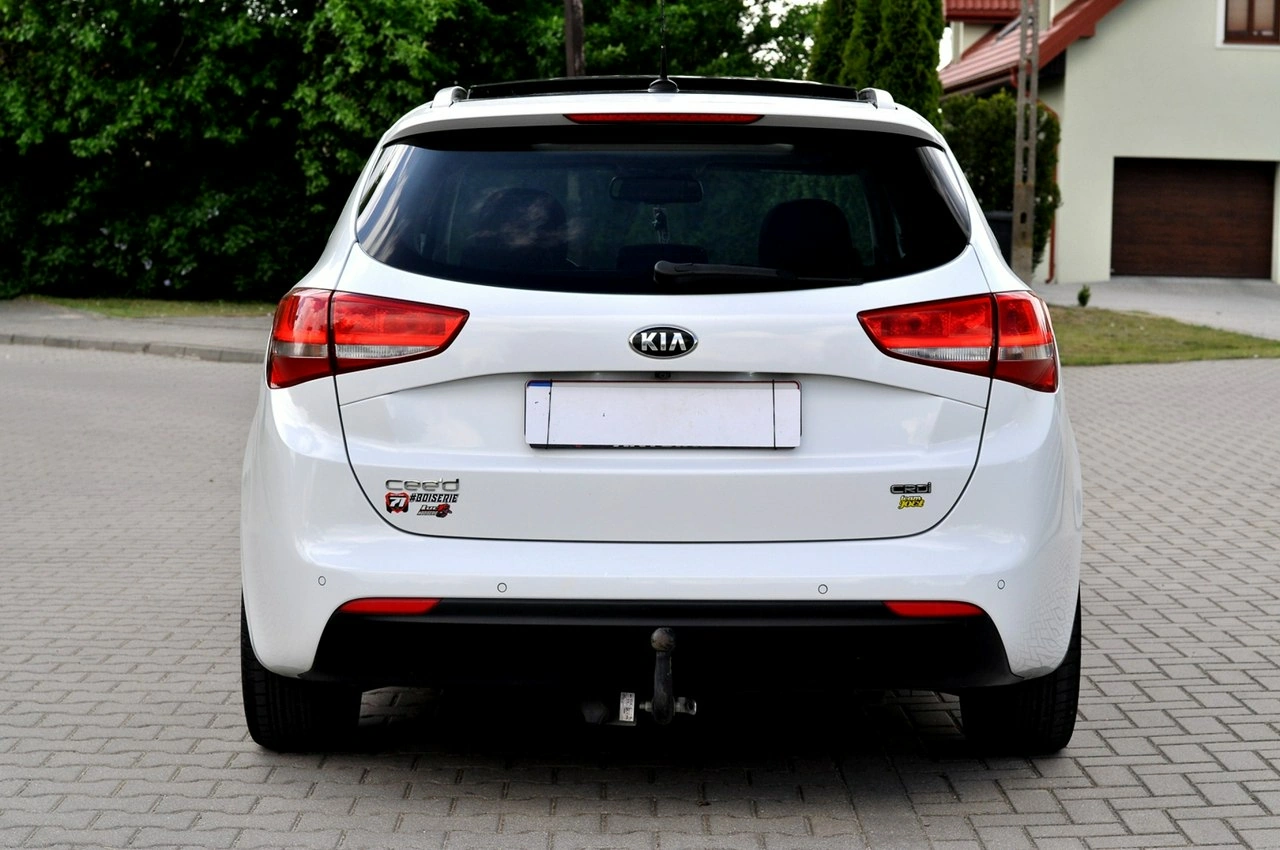 Kia Ceed - Zdjęcie 28