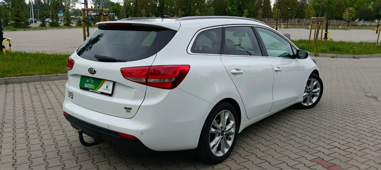 Kia Ceed - Zdjęcie 2