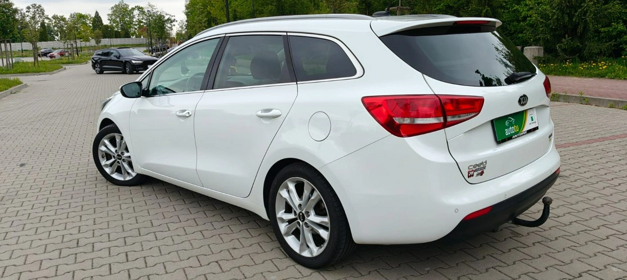 Kia Ceed - Zdjęcie 3