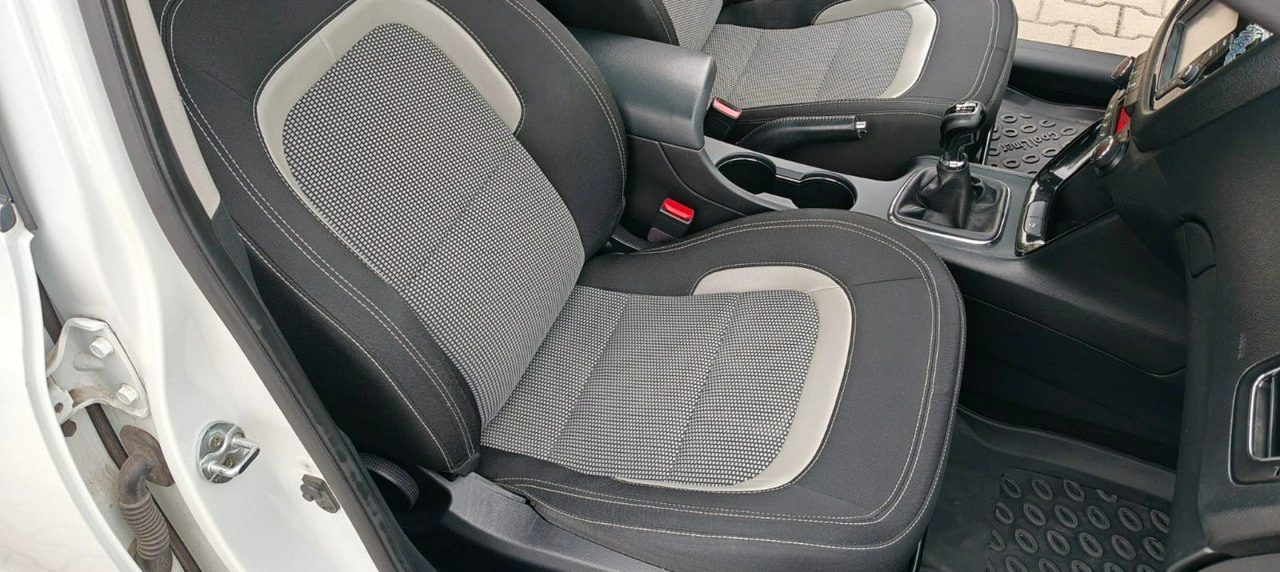 Kia Ceed - Zdjęcie 6