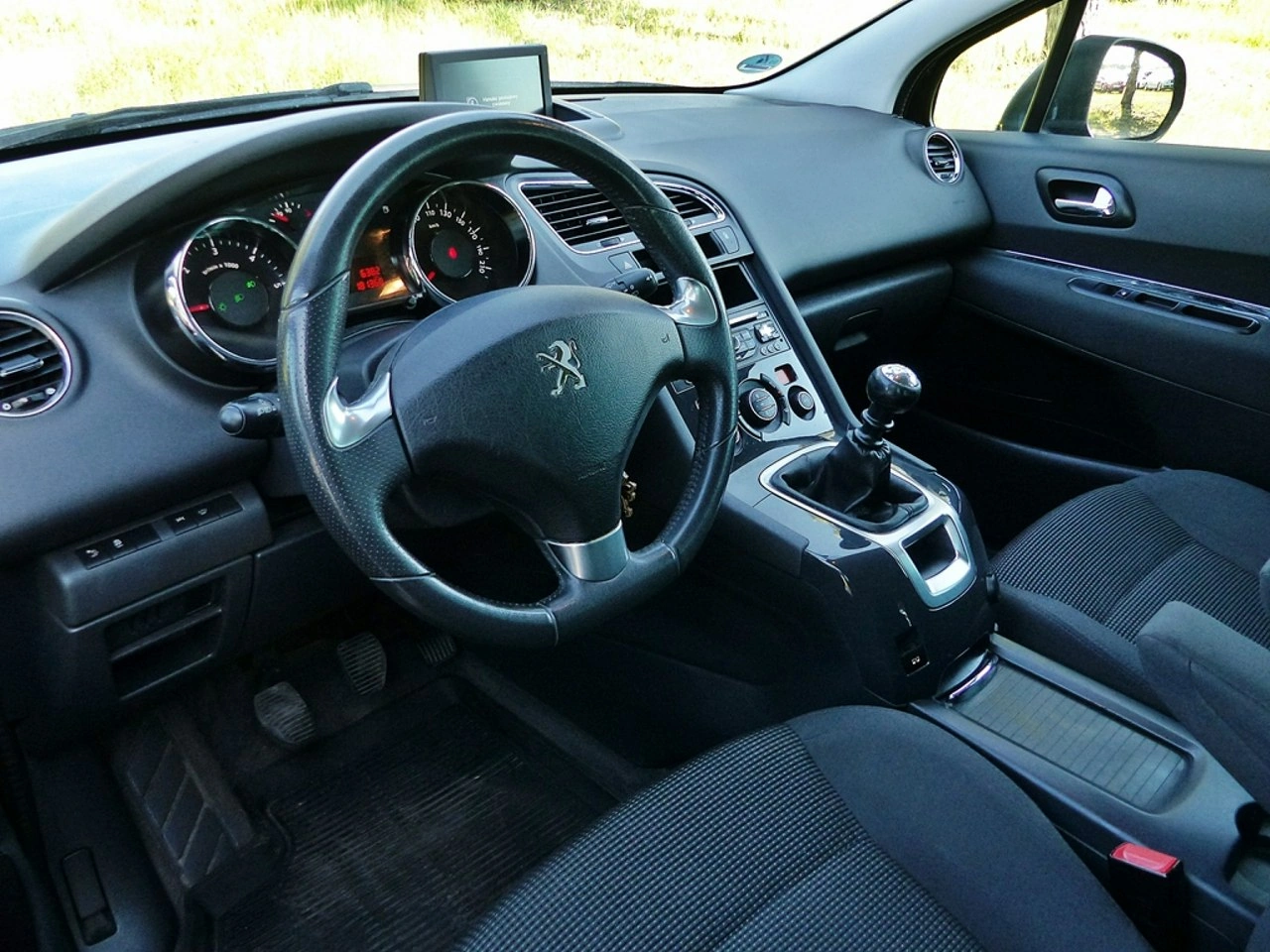 Peugeot 5008 - Zdjęcie 18