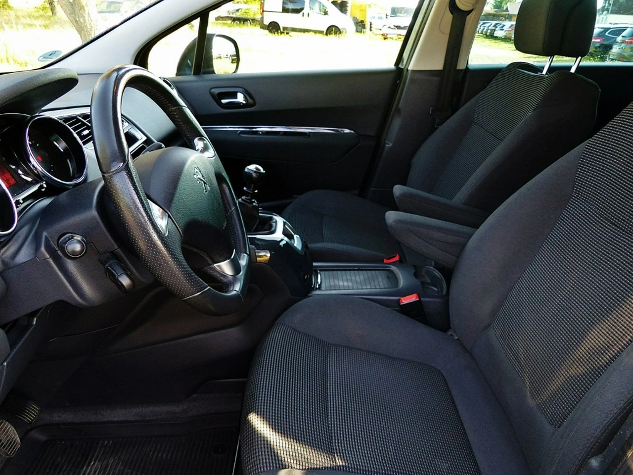 Peugeot 5008 - Zdjęcie 19