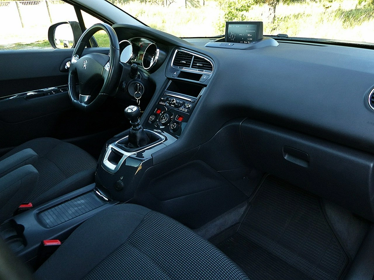 Peugeot 5008 - Zdjęcie 24