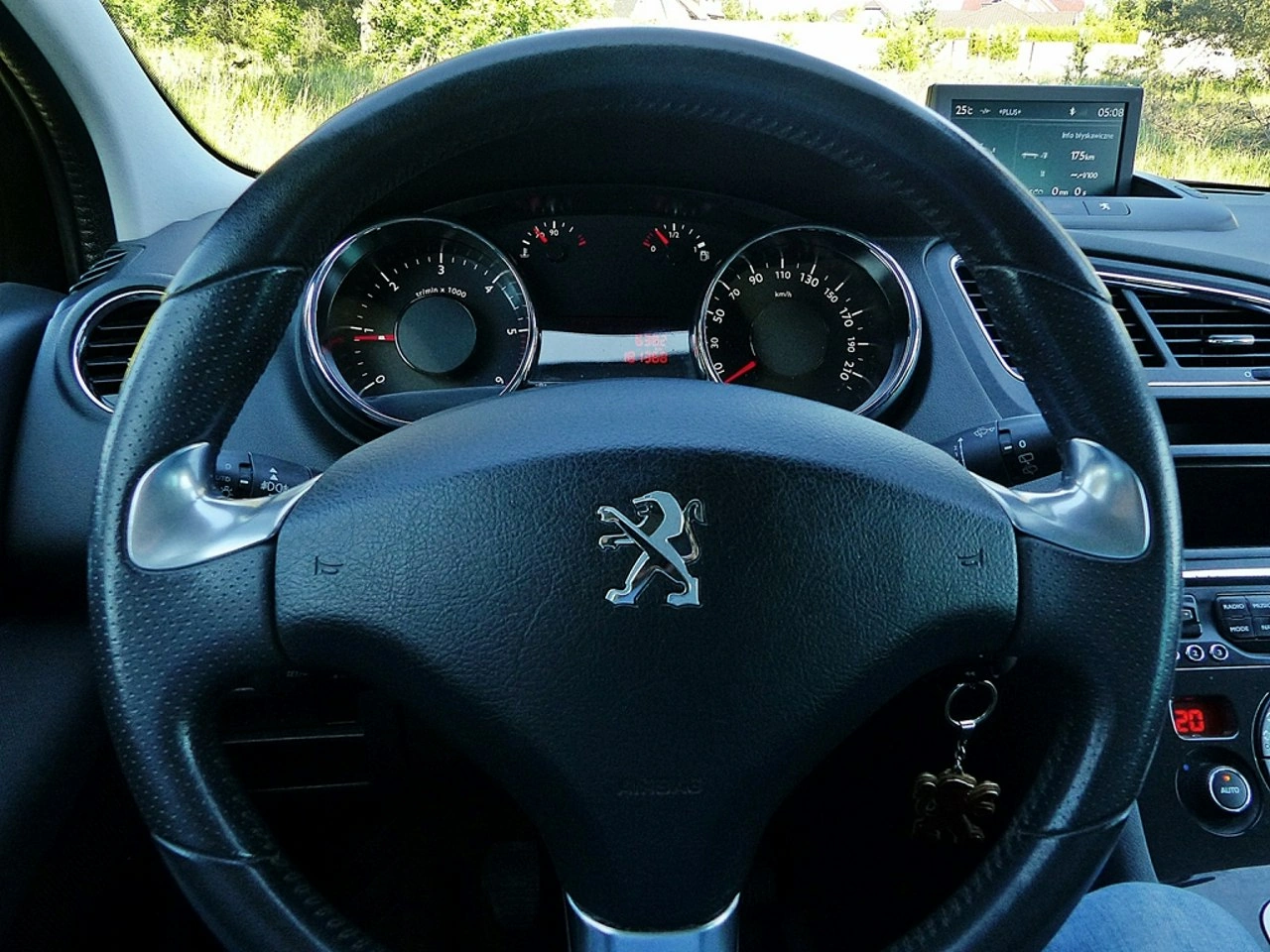 Peugeot 5008 - Zdjęcie 27