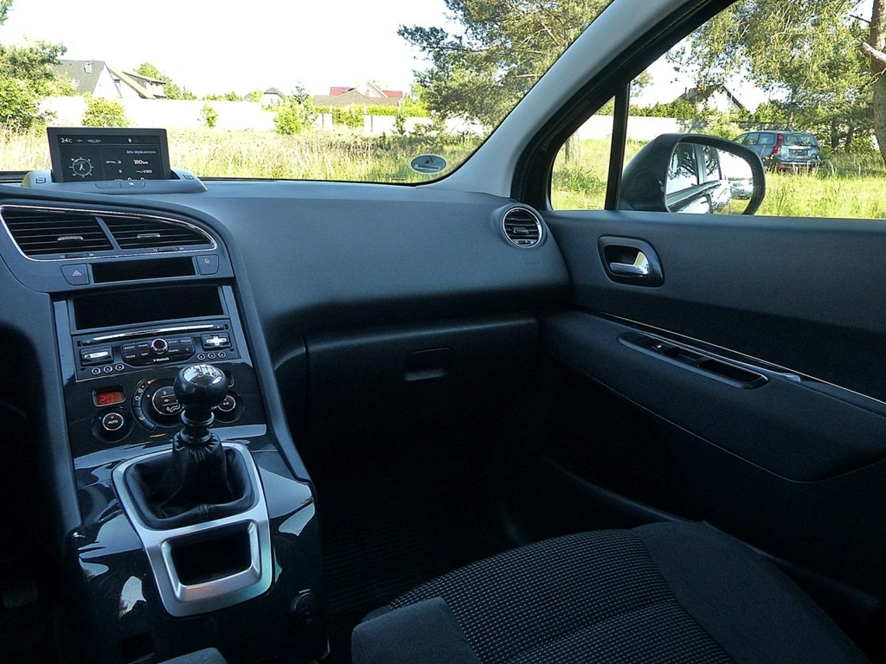 Peugeot 5008 - Zdjęcie 37