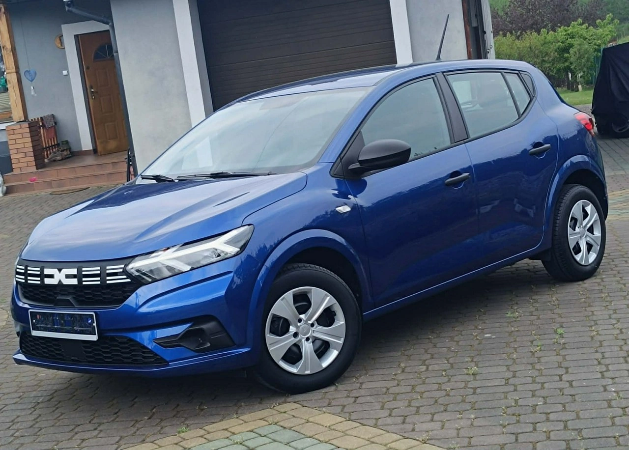 Dacia Sandero - Zdjęcie 4