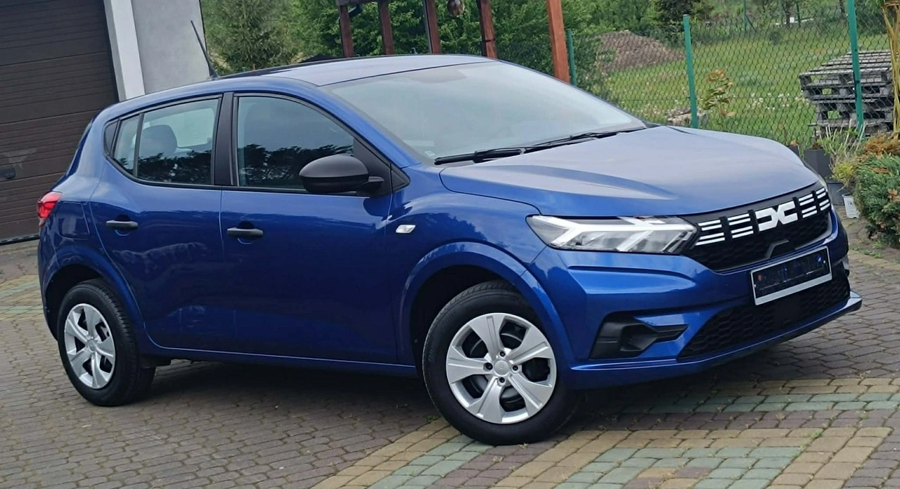 Dacia Sandero - Zdjęcie 10