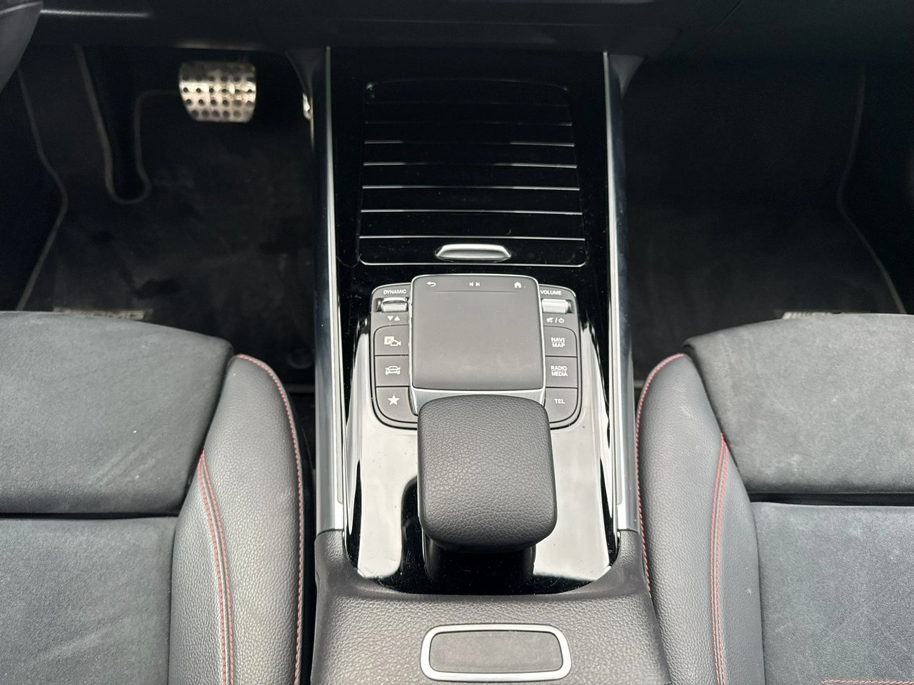 Mercedes EQA - Zdjęcie 24