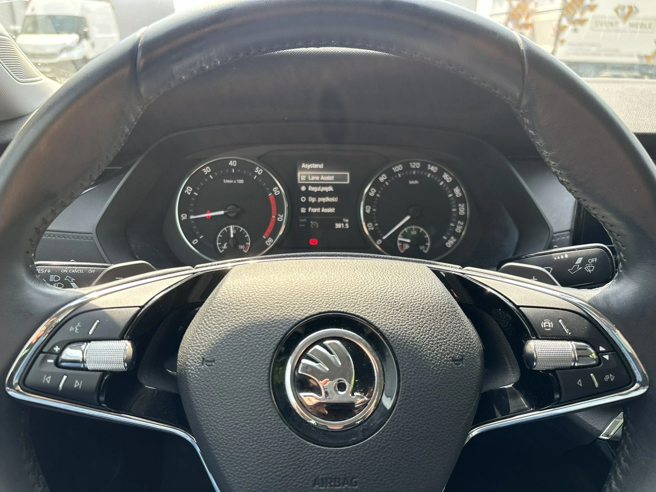 Skoda Octavia - Zdjęcie 18