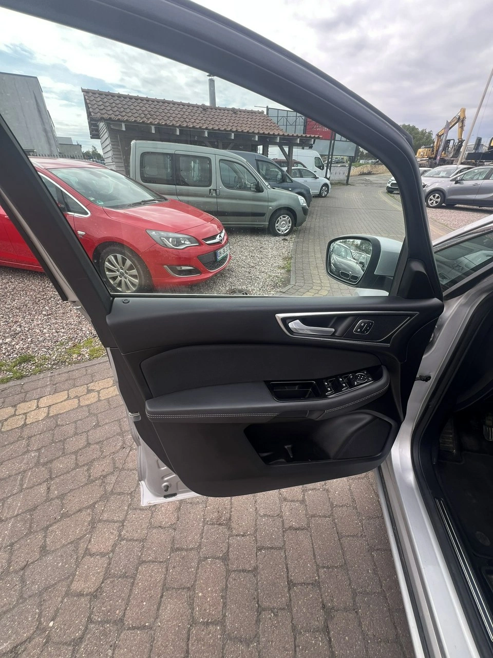 Ford S-Max - Zdjęcie 12