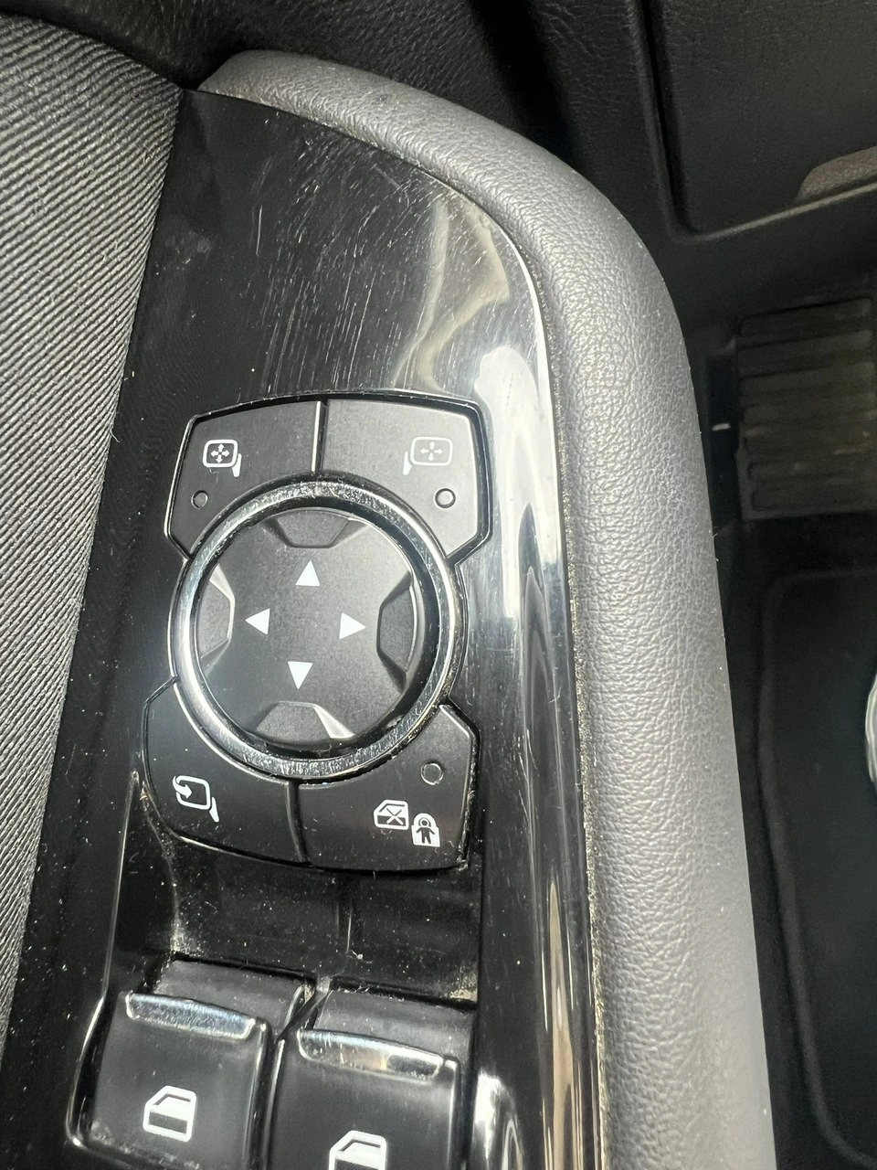 Ford S-Max - Zdjęcie 22