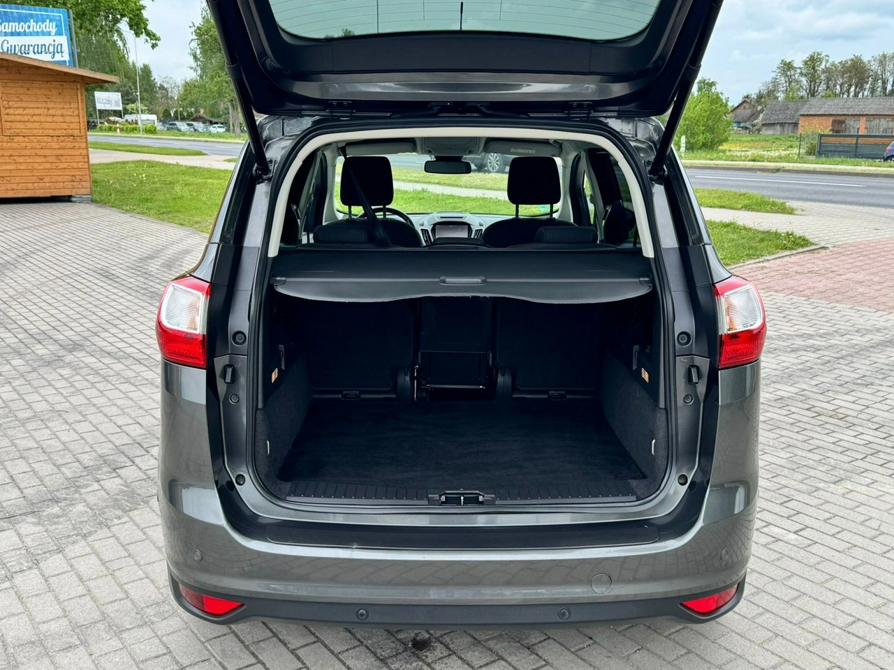 Ford Grand C-MAX - Zdjęcie 25