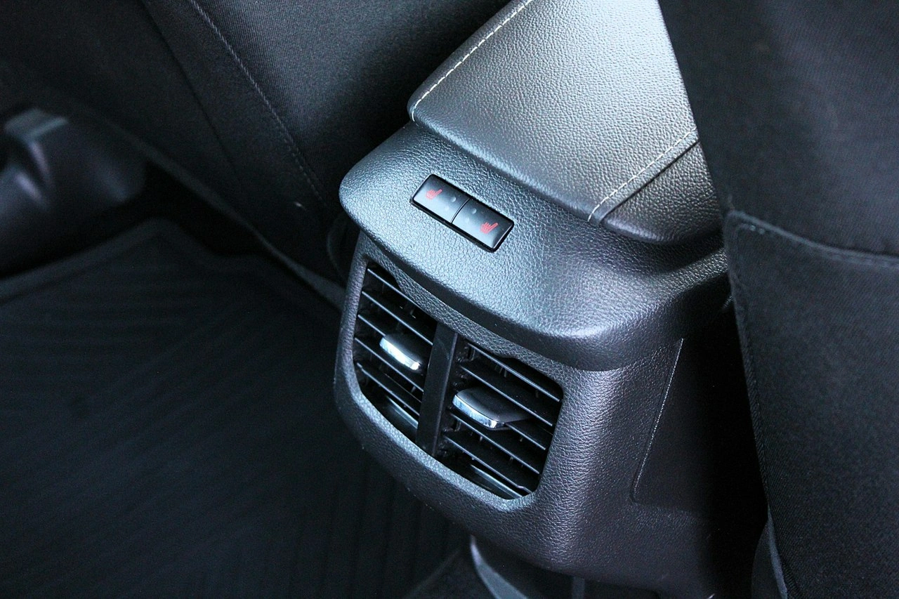 Ford Mondeo SW - Zdjęcie 15