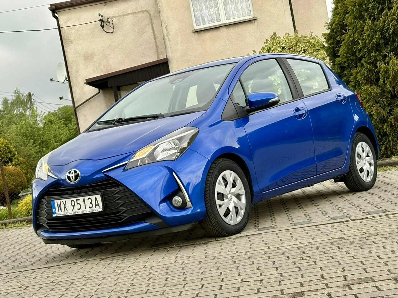 Toyota Yaris - Zdjęcie 2
