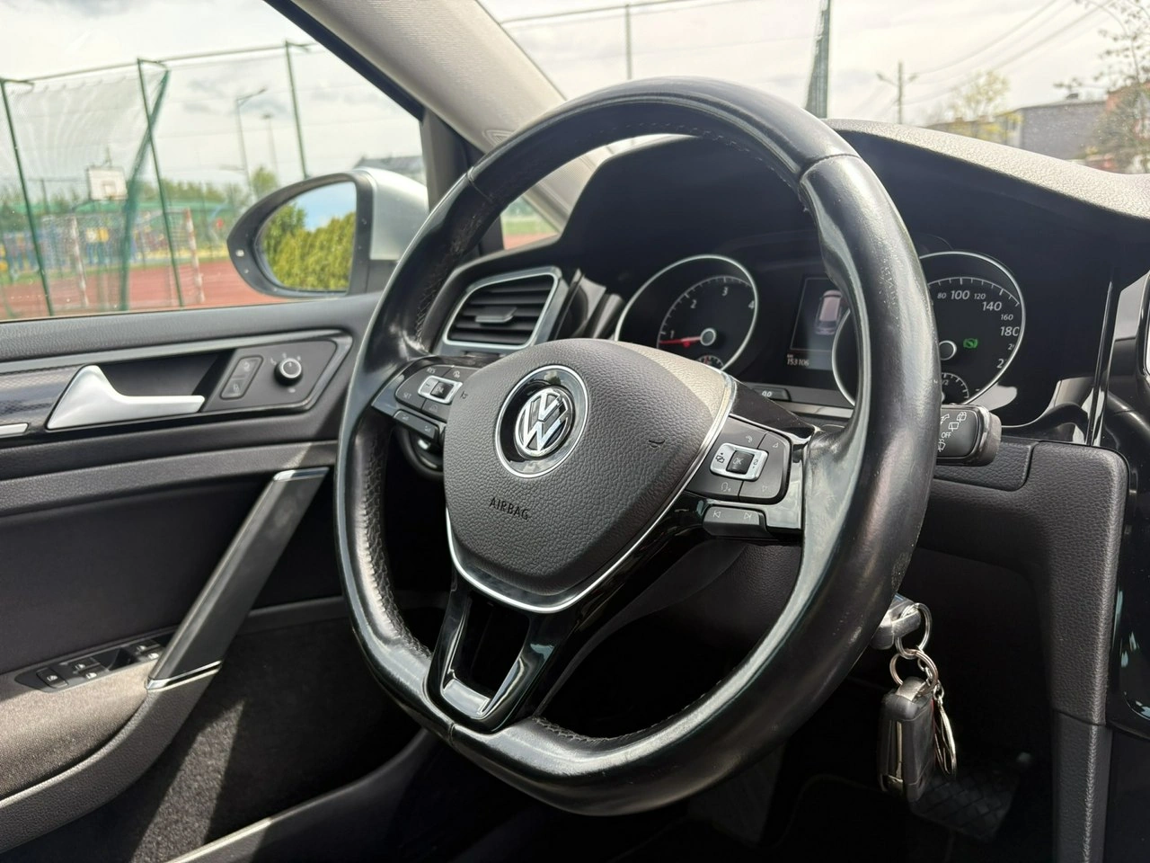 Volkswagen Golf Variant - Zdjęcie 13